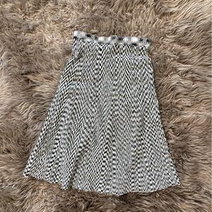 Like new Ann Taylor knit stretch skirt